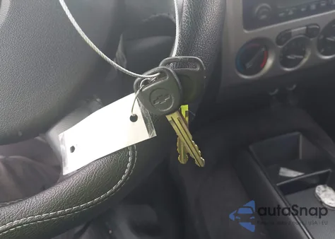 2012 Chevrolet Colorado 2Lt from USA, damaged, VIN 1GCHSDFE4C8163120